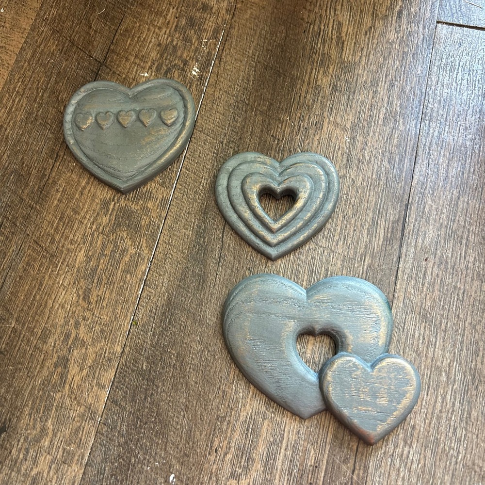 Vintage 1987 Burwood Heart Wall Hanging Set 3 Slate Blue Gold Faux Wood 2798-2B